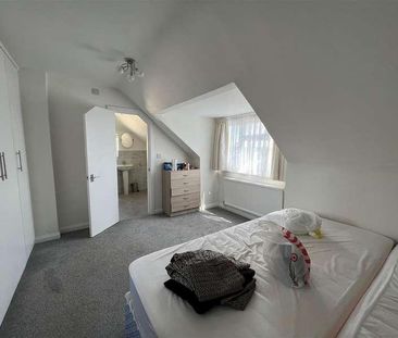 Sunny Gardens Road, Hendon, London, NW4 - Photo 2