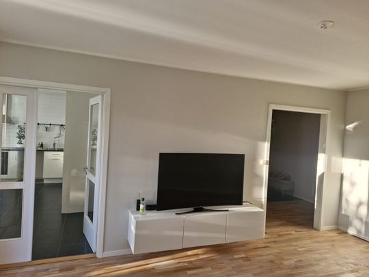Vallavägen, Handen - Foto 1