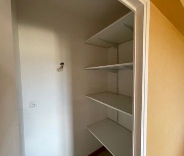 Appartement À Louer 4 Pièces , 92 M² - Photo 4