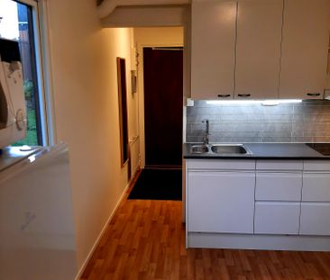 Skalhamravägen, Gottröra - Foto 2