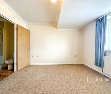 2 bedroom apartment to rent Warrior Court, Gosport, PO12 - Photo 3