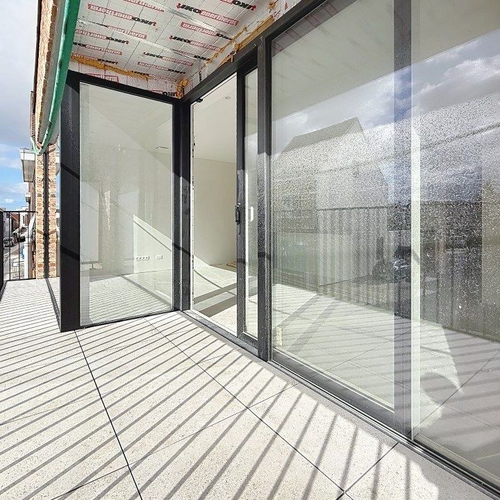 Energiezuinig nieuwbouwappartement met terras en 2 slaapkamers - Photo 1