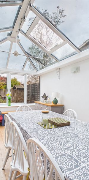 Henley Road, Reading Henley Road, Reading - Photo 1