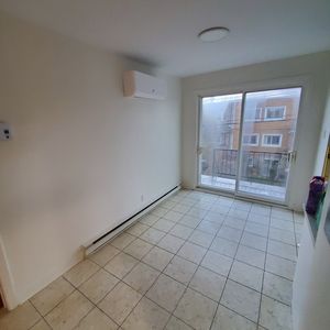 5 1/2 À Louer - Photo 3