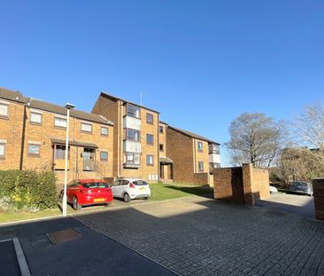 Fernhill Close, Canford Heath, Poole - Photo 3