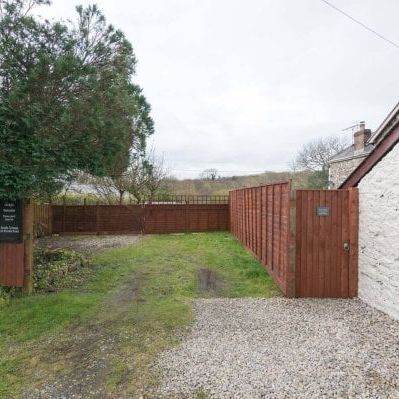 Arosfa Cottage, Ammanford, SA18 - Photo 4