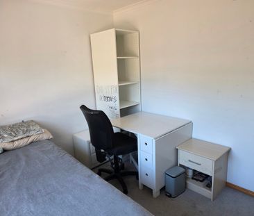 Cheltenham - Photo 6