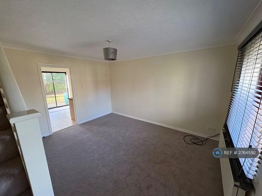 2 bedroom semi-detached house to rent - Photo 1