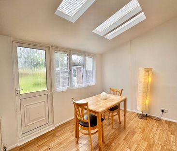 Room in a Shared House, College Road, HA9 - Photo 1