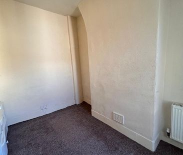 2 Bed Terraced House, Pansy St, L5 - Photo 2