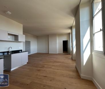 Location Appartement 3 pièces 75m² DOLE 39100 - Photo 1