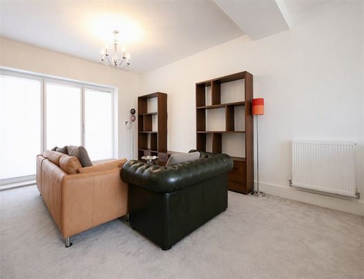 4 Bedroom Terraced To Let - Photo 1