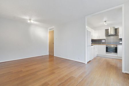 The Avenue - Photo 5