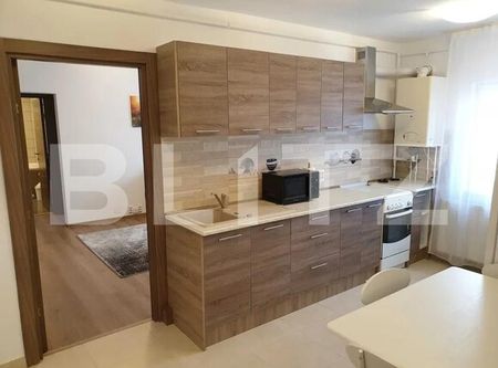 Apartament cu 2 camere, 46 mp, semidecomandat, modern, zona aleea Godeanu - Fotografie 5