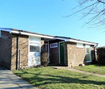 Ulcombe Gardens, Canterbury, CT2 - Photo 1