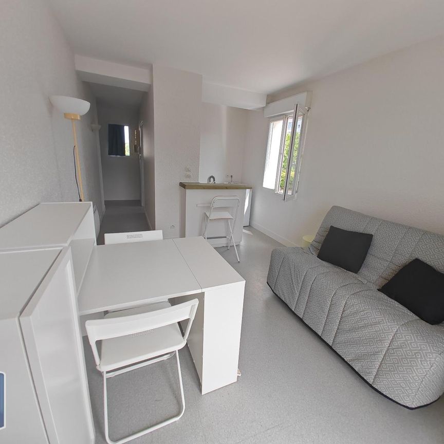 Location Appartement 1 pièce 24m² ANGOULEME 16000 - Photo 1