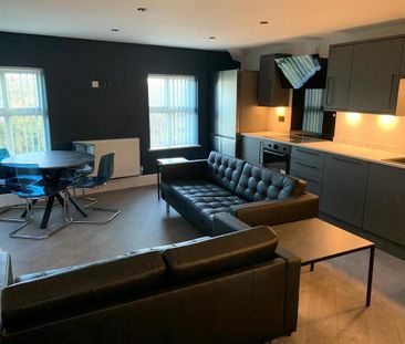 1 bedroom in a house share to rent - Photo 4