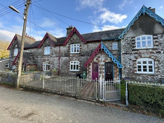 3 bedroom terraced house to rent - Photo 1