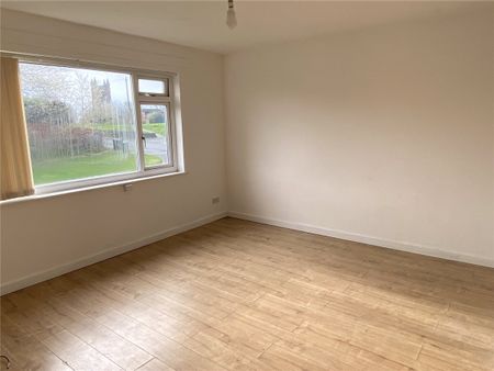 Bunkers Lane, Batley, WF17 - Photo 5
