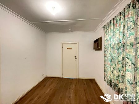 Located in the Heart of Braybrook, - Photo 5