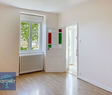 House - Photo 3