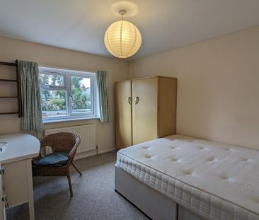 3 bedroom terraced house to rent - Photo 4