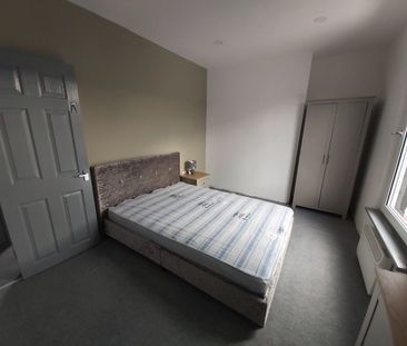 Room in a Shared House, Pearson Street, L15 - Photo 4