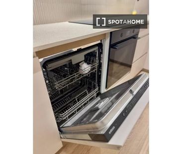 2 room luxury Apartment for rent in Santa Coloma de Gramenet, Spain - Photo 5