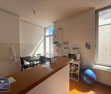 Location Appartement 1 pièce 41m² ST ETIENNE 42100 - Photo 6