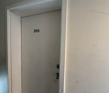 For Lease - 14810 Yonge Street Unit# 205, Aurora, Ontario - Photo 3