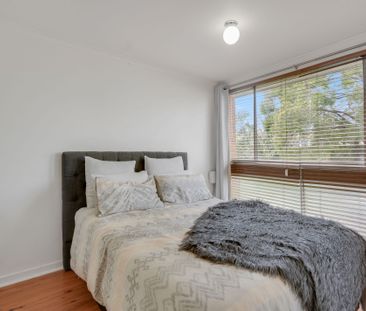 Multi-Level Unit in Leafy East Toowoomba - Photo 3