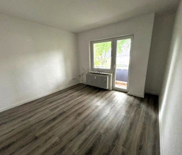 Kleine 3,5 Raum Wohnung mit Balkon im 2. Obergeschoss - Photo 6