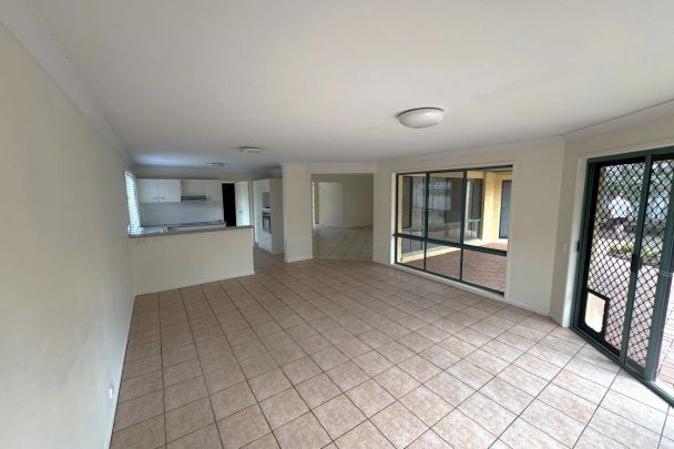 FAMILY HOME IN A QUIET POCKET OF THE GAP - Photo 1