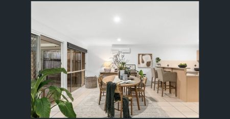 Comfortable Family Home in a Convenient Forest Lake Location - Photo 3