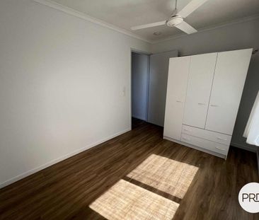 10 Centenary Drive, Boyne Island, Qld 4680 - Photo 1