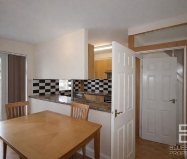 3 bedroom detached house to rent - Photo 1