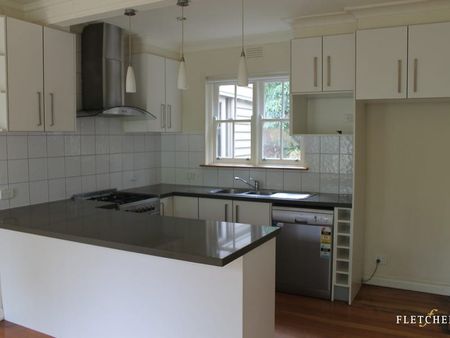 24 Lemon Road, Balwyn North VIC 3104 - House For Rent | Domain - Photo 4