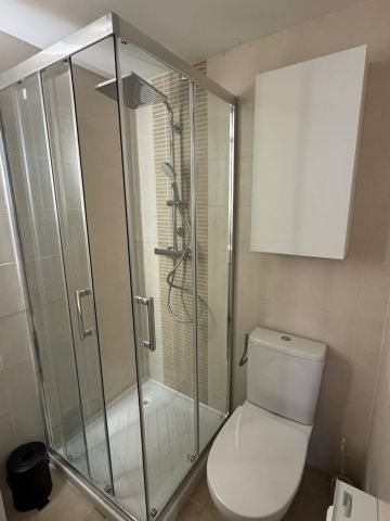 Location Appartement 2 pièces 22m² CANNES 06400 - Photo 3