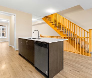 For Lease - 585 Colborne Street Unit# 109, Brantford, Ontario - Photo 4