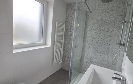 T1 BIS BREST – PILIER ROUGE - Photo 2