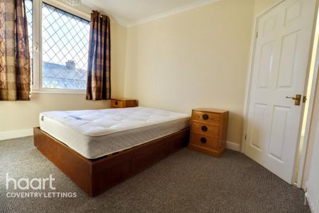 3 bedroom semi-detached house to rent - Photo 5