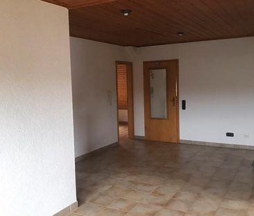 3 Zimmer Dachgeschoss Wohnung 75 qm Südhang - Photo 1