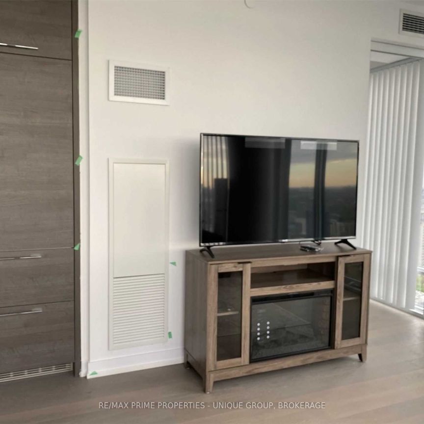 For Lease - 488 University Avenue Unit# 2916, Toronto, Ontario - Photo 1