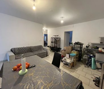 Location Appartement 4 pièces 71m² BOURG LES VALENCE 26500 - Photo 4