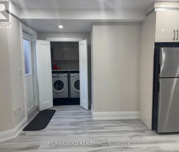 18 OBSERVATORY CRESCENT - Photo 5