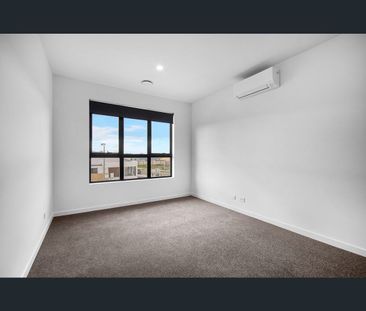 23 Bristlecone St, Sunbury, Vic 3429 - Photo 2