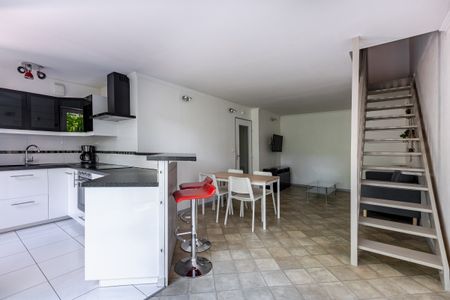 Appartement en duplex meublé - Photo 3