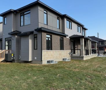 For Lease - 221 Gretsch Road, Leitrim, Ontario - Photo 4