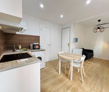 Piso de alquiler en Calle Sant Josep, 18, La Barceloneta - Photo 3