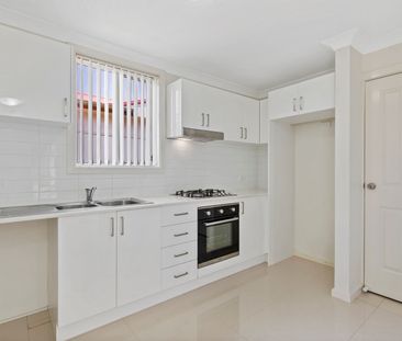 Near New Three Bedroom Townhouse - Photo 6